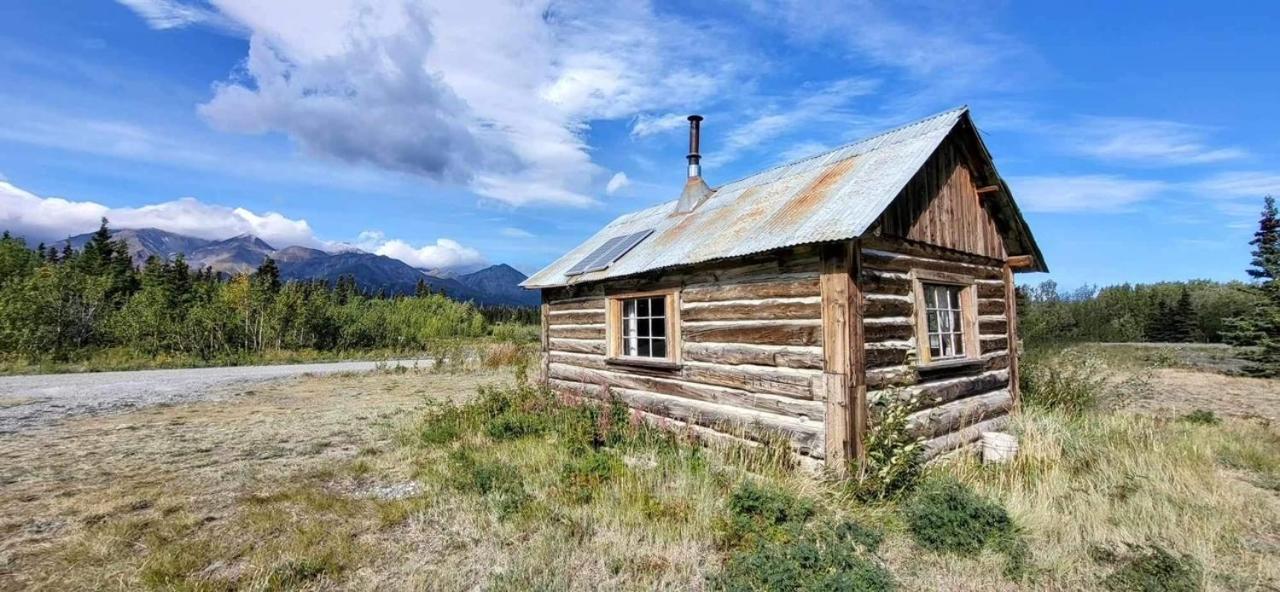 Mount Logan Ecolodge & Retreat Center Haines Junction Exterior photo